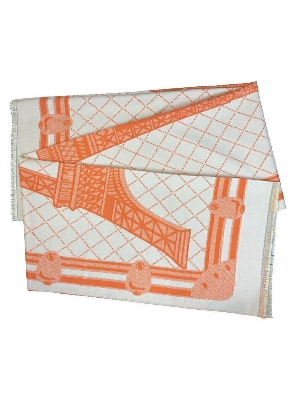 Luxurious Fashion Scarf